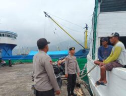 Polsek Kawasan Pelabuhan Laut Bima Imbau Nelayan Waspada Cuaca Ekstrem Saat Melaut